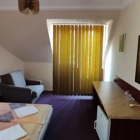 Guest house Start Panzio-etterem 3*