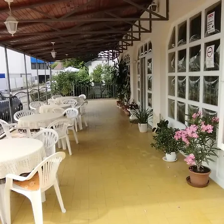 Start Panzio-etterem Guest house 3*