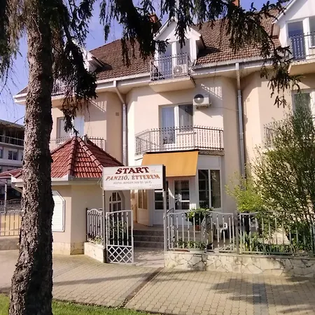 Start Panzio-etterem Guest house Hajduszoboszlo