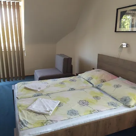 Start Panzio-etterem Guest house