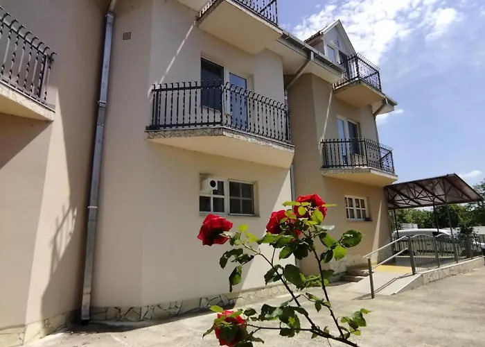Gasthof Start Panzió-étterem Hajdúszoboszló