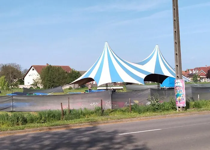 Gasthof Start Panzió-étterem Hajdúszoboszló
